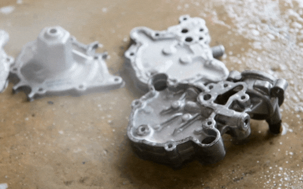 clean car parts
